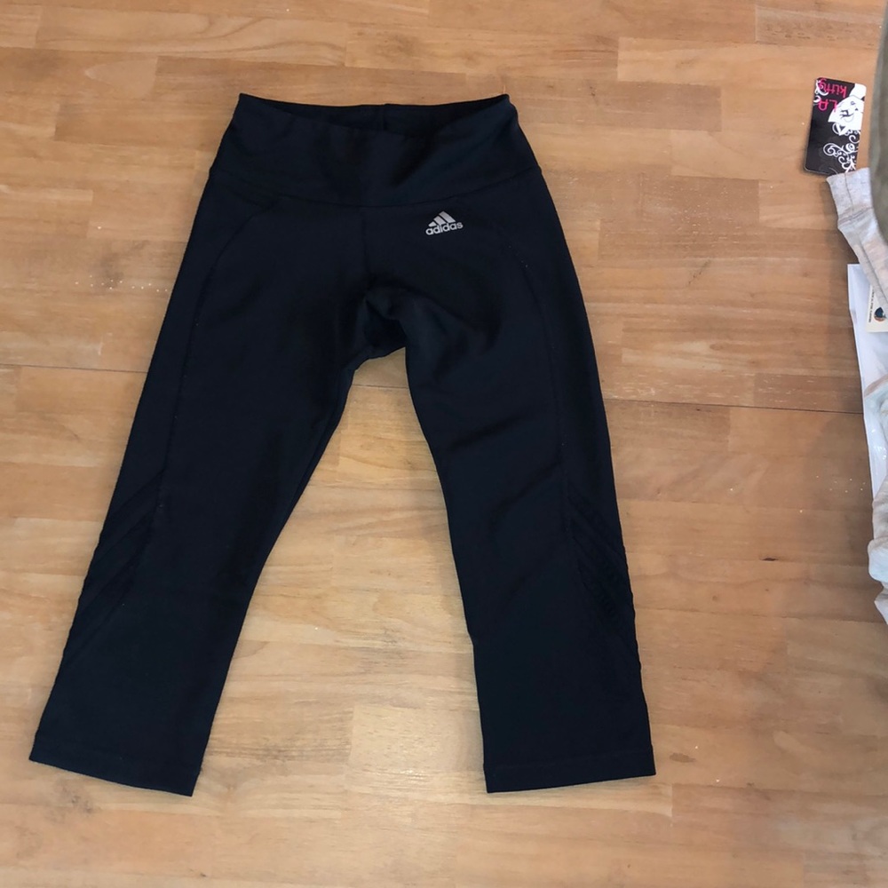 Exercise capris leggings